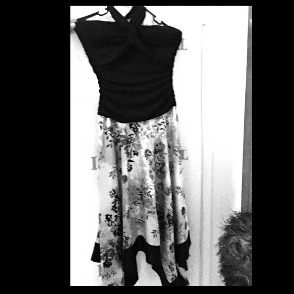 Beautiful dress for formal occasions.